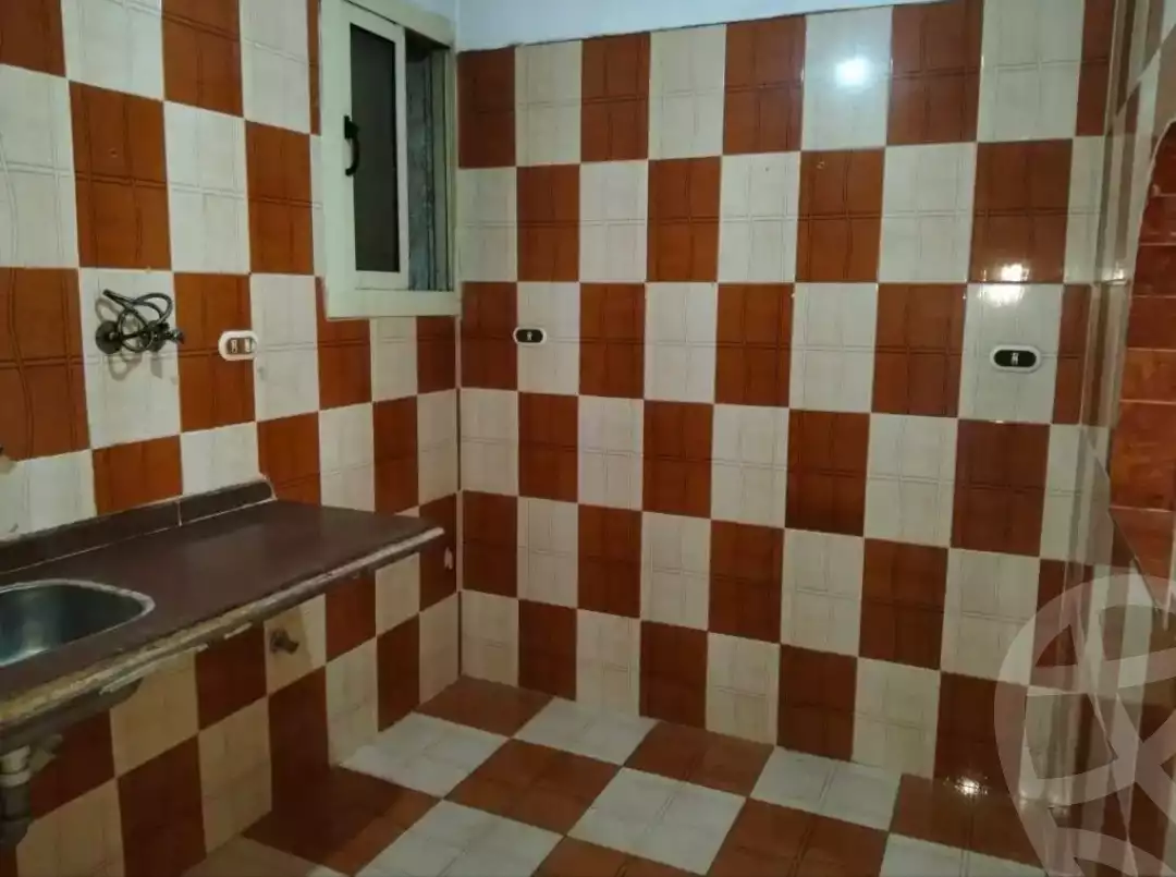 https://aqarmap.com.eg/ar/listing/6005379-for-rent-alexandria-l-jmy-el-kilo-21