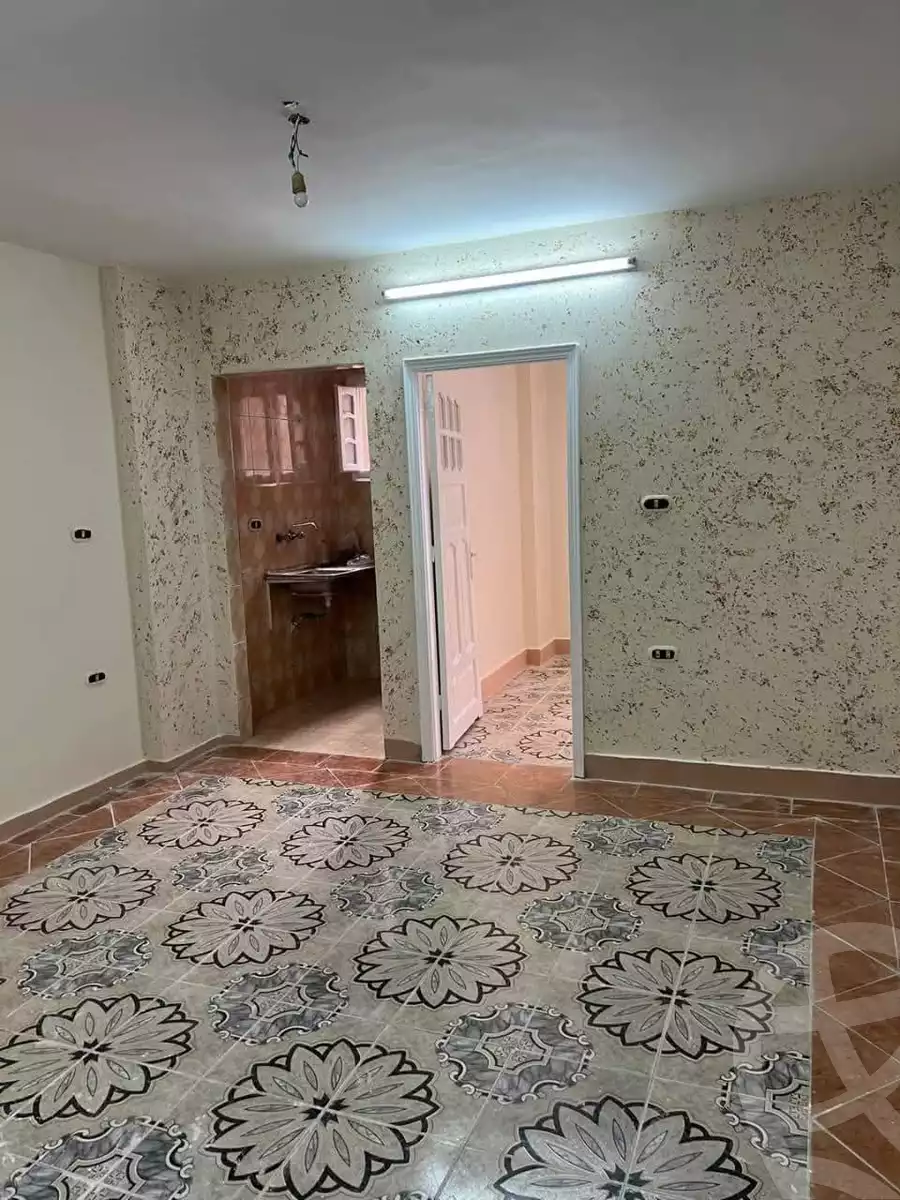 https://aqarmap.com.eg/ar/listing/6005386-for-sale-alexandria-l-jmy-lbytsh-el-saleheen-mosque-st