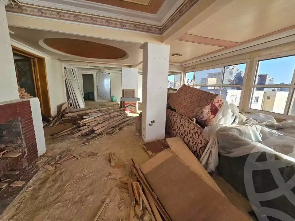 https://aqarmap.com.eg/en/listing/6005527-for-sale-alexandria-camp-cesar-el-gaish-rd