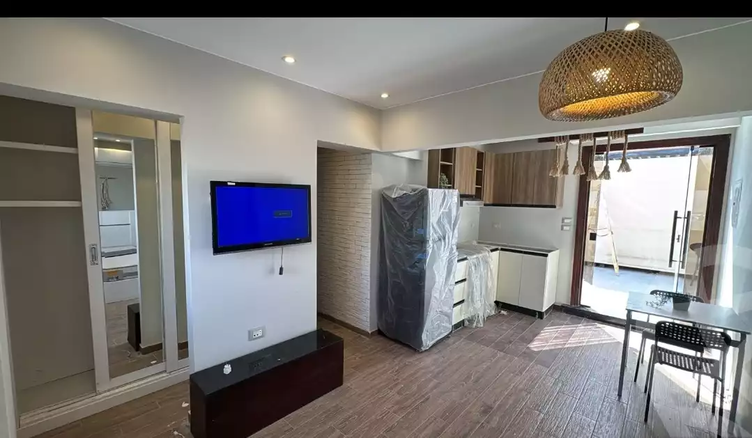 https://aqarmap.com.eg/en/listing/6006403-for-rent-cairo-el-sheikh-zayed-city-compounds-zayed-regency