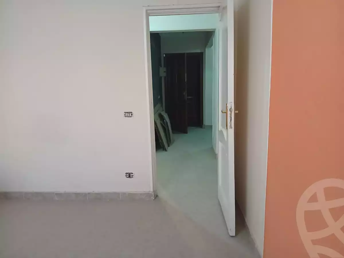 https://aqarmap.com.eg/en/listing/6006718-for-sale-cairo-mokattam-el-hadabah-el-wosta-el-mantaqa-el-rabaa-al-gamea-al-haditha-st