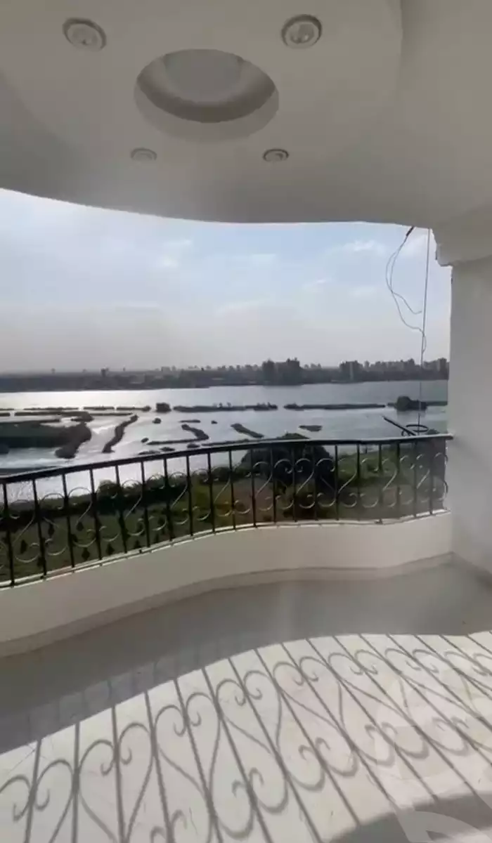 https://aqarmap.com.eg/en/listing/6007720-for-sale-cairo-helwan-hadayek-helwan-nile-corniche-st