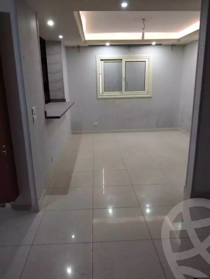 https://aqarmap.com.eg/en/listing/6007760-for-rent-cairo-mokattam-lhdb-l-ly