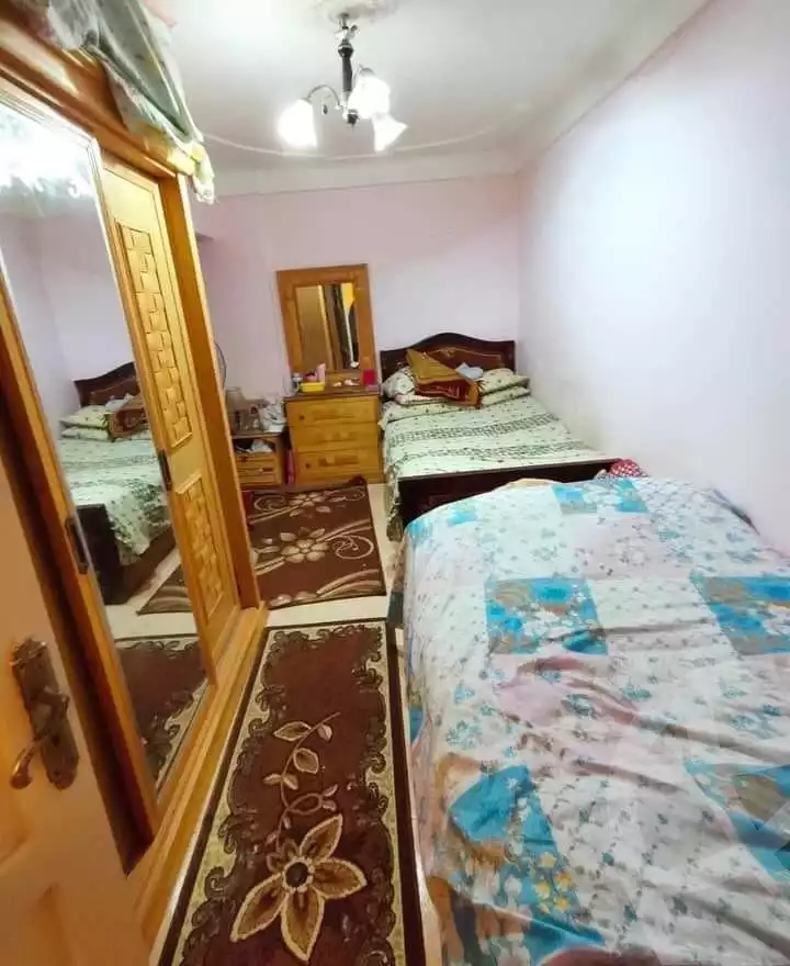 https://aqarmap.com.eg/en/listing/6007976-for-sale-alexandria-l-jmy-lbytsh-el-saleheen-mosque-st