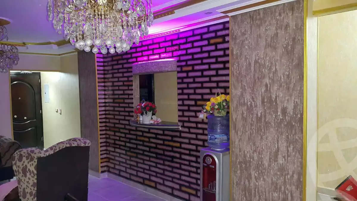 https://aqarmap.com.eg/en/listing/6008513-for-sale-cairo-helwan-helwan-el-sharkeya-gaafar-st