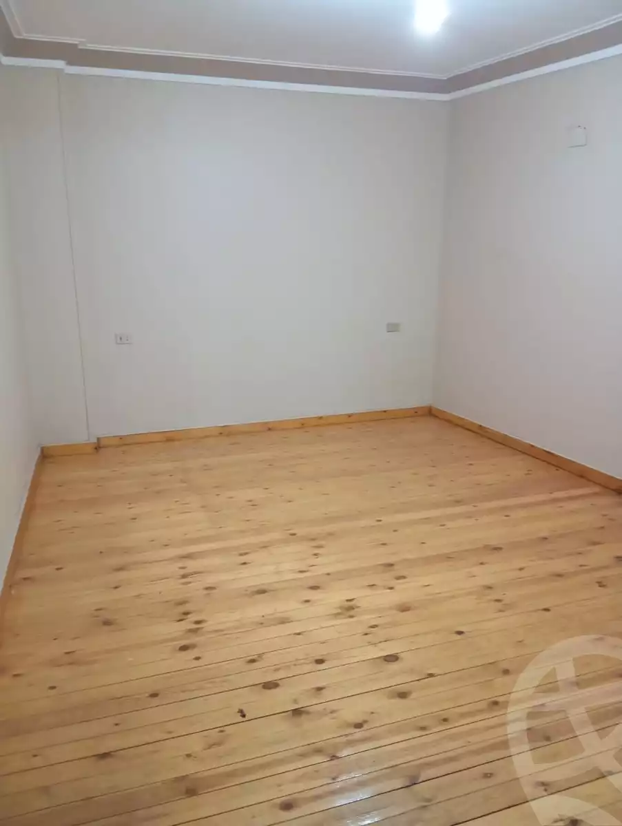 https://aqarmap.com.eg/ar/listing/6008481-for-rent-gharbia-tanta-tanta-city-el-kornish-rd