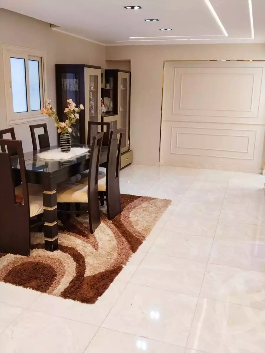 https://aqarmap.com.eg/en/listing/6008811-for-sale-cairo-el-zaytun-lzytwn-lshrqy-toman-bai-st
