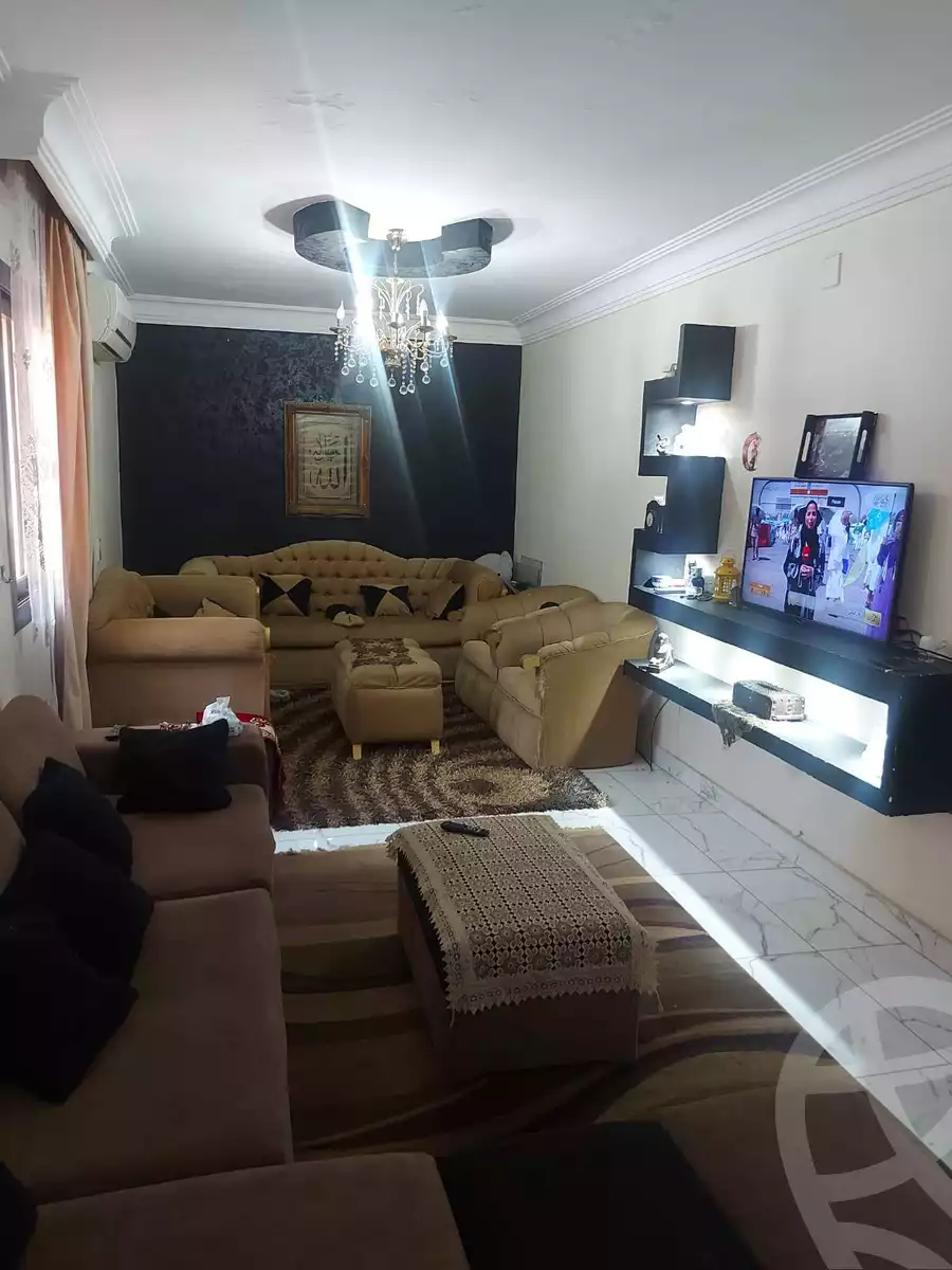 https://aqarmap.com.eg/en/listing/6008853-for-sale-cairo-helwan-mnshy-yn-hlwn-rael-st