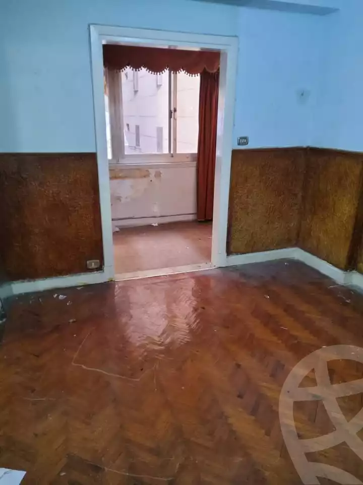 https://aqarmap.com.eg/ar/listing/6008994-for-sale-alexandria-fleming-ahmed-basha-tork-st