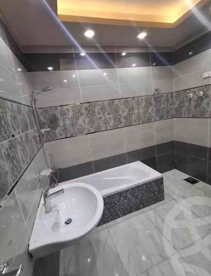 https://aqarmap.com.eg/en/listing/6009185-for-rent-cairo-mokattam-el-hadabah-el-wosta-el-mantaqa-el-talta