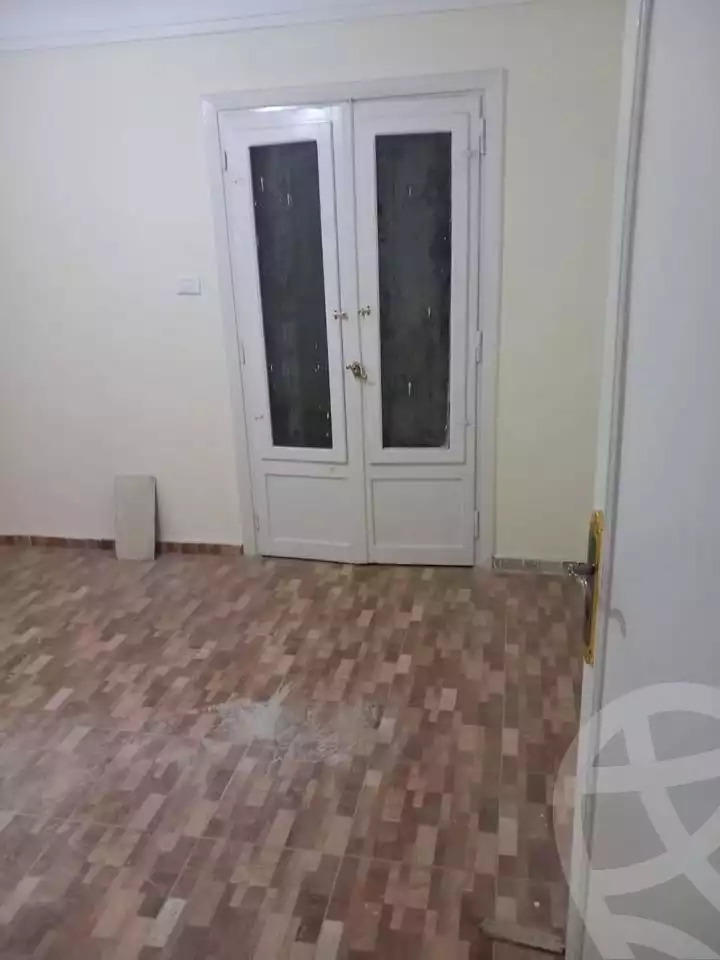 https://aqarmap.com.eg/en/listing/6009385-for-sale-cairo-helwan-mohamed-sayed-ahmed-st