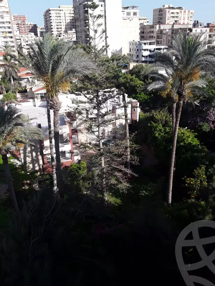 https://aqarmap.com.eg/ar/listing/6009781-for-sale-alexandria-l-jmy-lbytsh-bianchiii
