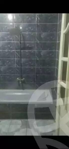 https://aqarmap.com.eg/en/listing/6009861-for-sale-alexandria-l-jmy-faddah-st