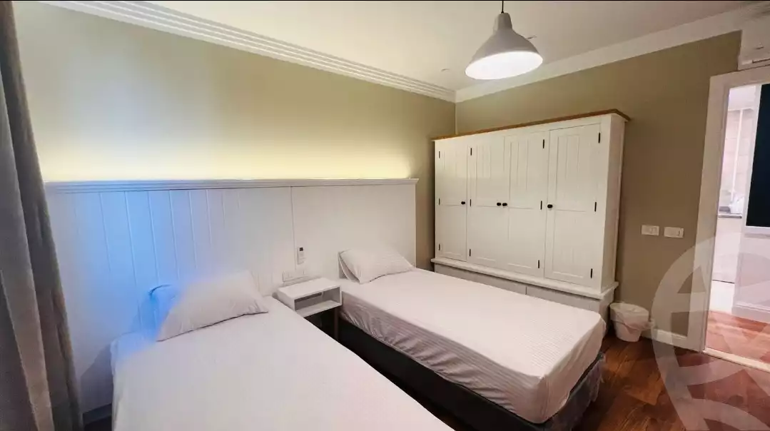 https://aqarmap.com.eg/en/listing/6010583-for-rent-cairo-el-sheikh-zayed-city-compounds-kmbwnd-wyst-twn-swdyk