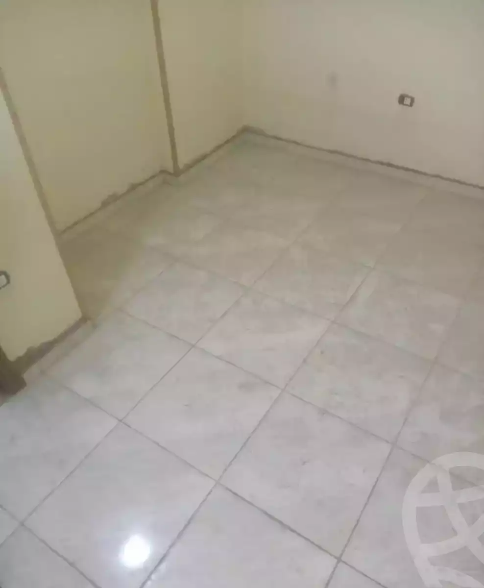 https://aqarmap.com.eg/en/listing/6010806-for-sale-cairo-helwan-hadayek-helwan-nile-corniche-st