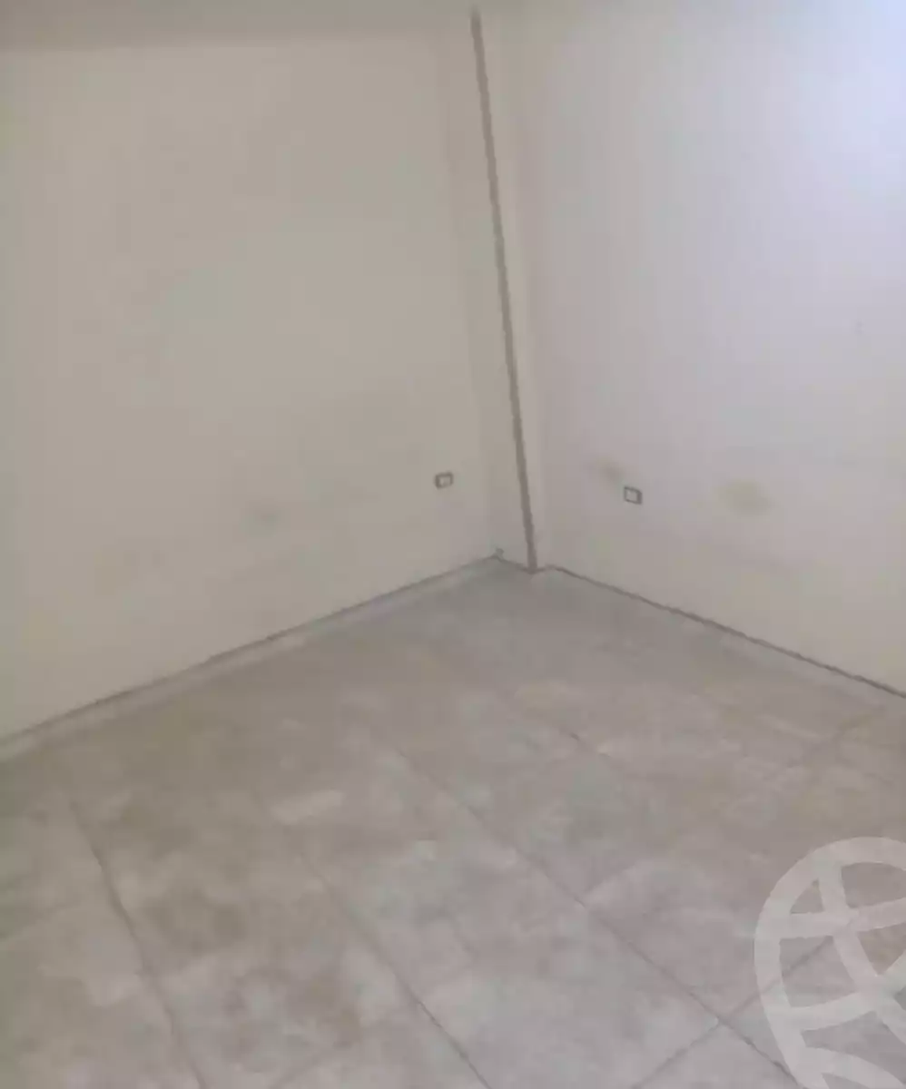 https://aqarmap.com.eg/en/listing/6010806-for-sale-cairo-helwan-hadayek-helwan-nile-corniche-st