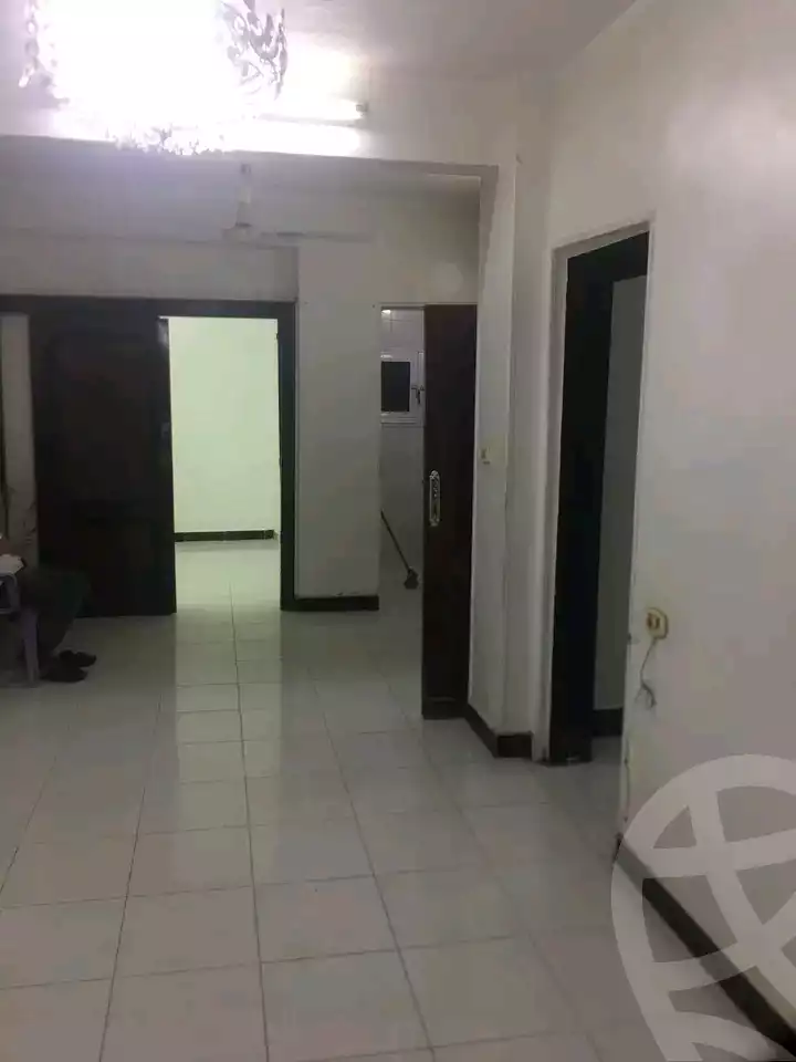 https://aqarmap.com.eg/en/listing/6011293-for-sale-qalyubia-shubra-el-khaima-shubra-el-khaima-city-ahmed-oraby-st