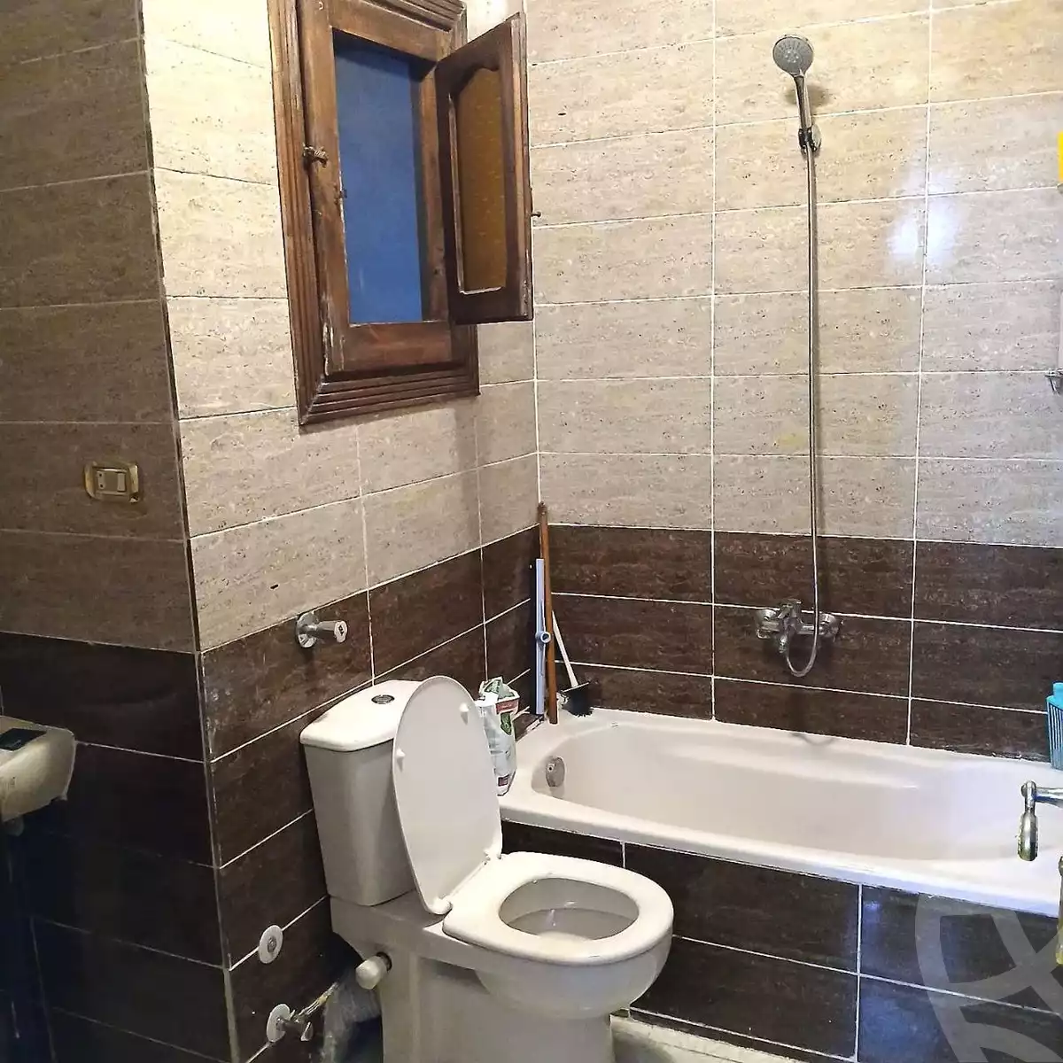 https://aqarmap.com.eg/en/listing/6012440-for-sale-alexandria-el-asafra-l-sfr-bhry