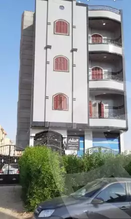 https://aqarmap.com.eg/ar/listing/6014808-for-sale-sharqia-10th-of-ramadan-al-hay-al-thlathoon