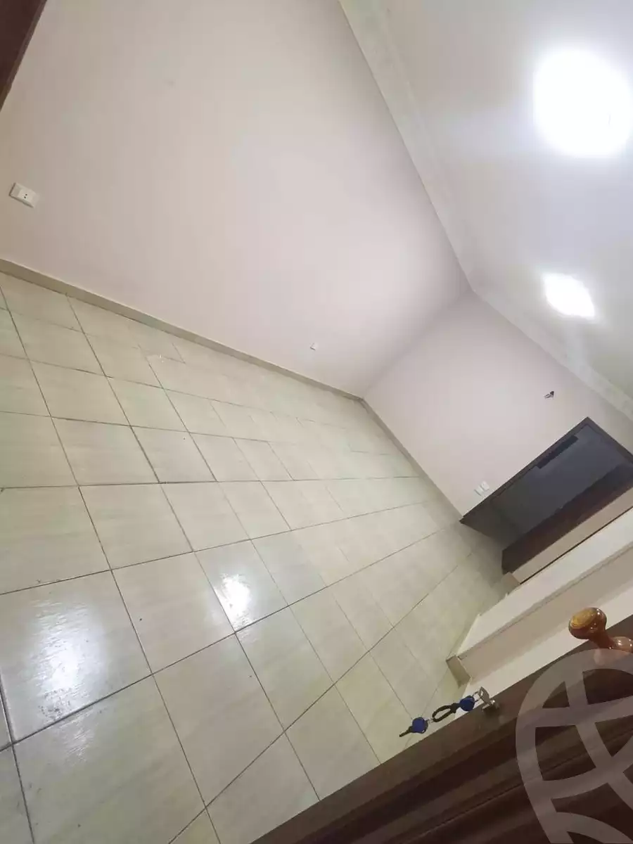 https://aqarmap.com.eg/en/listing/6014867-for-rent-cairo-ain-shams-jsr-lswys