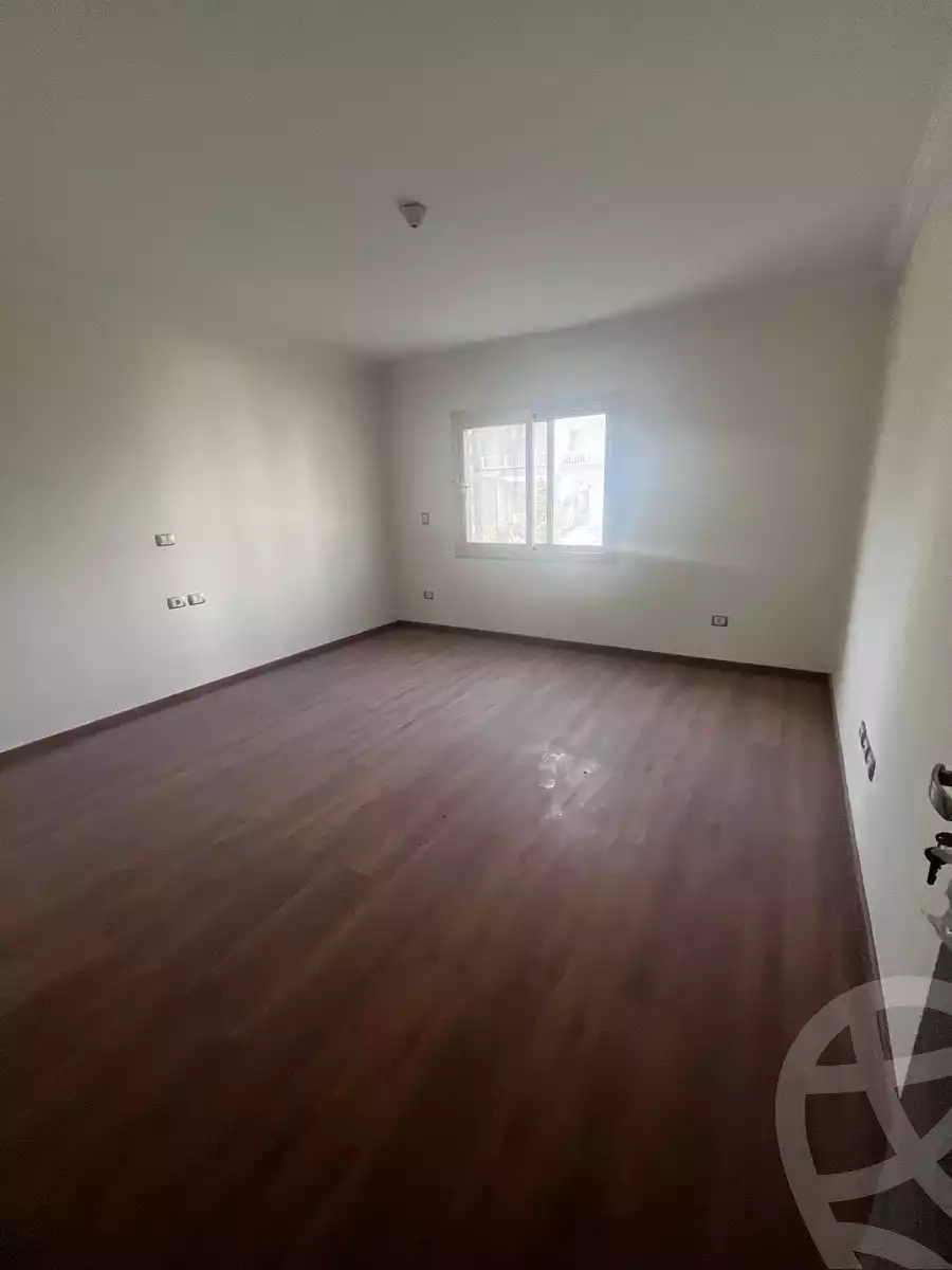 https://aqarmap.com.eg/en/listing/6016523-for-sale-cairo-new-cairo-compounds-jyd