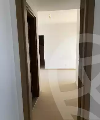 https://aqarmap.com.eg/en/listing/6017061-for-sale-cairo-mokattam-compounds-uptown-cairo