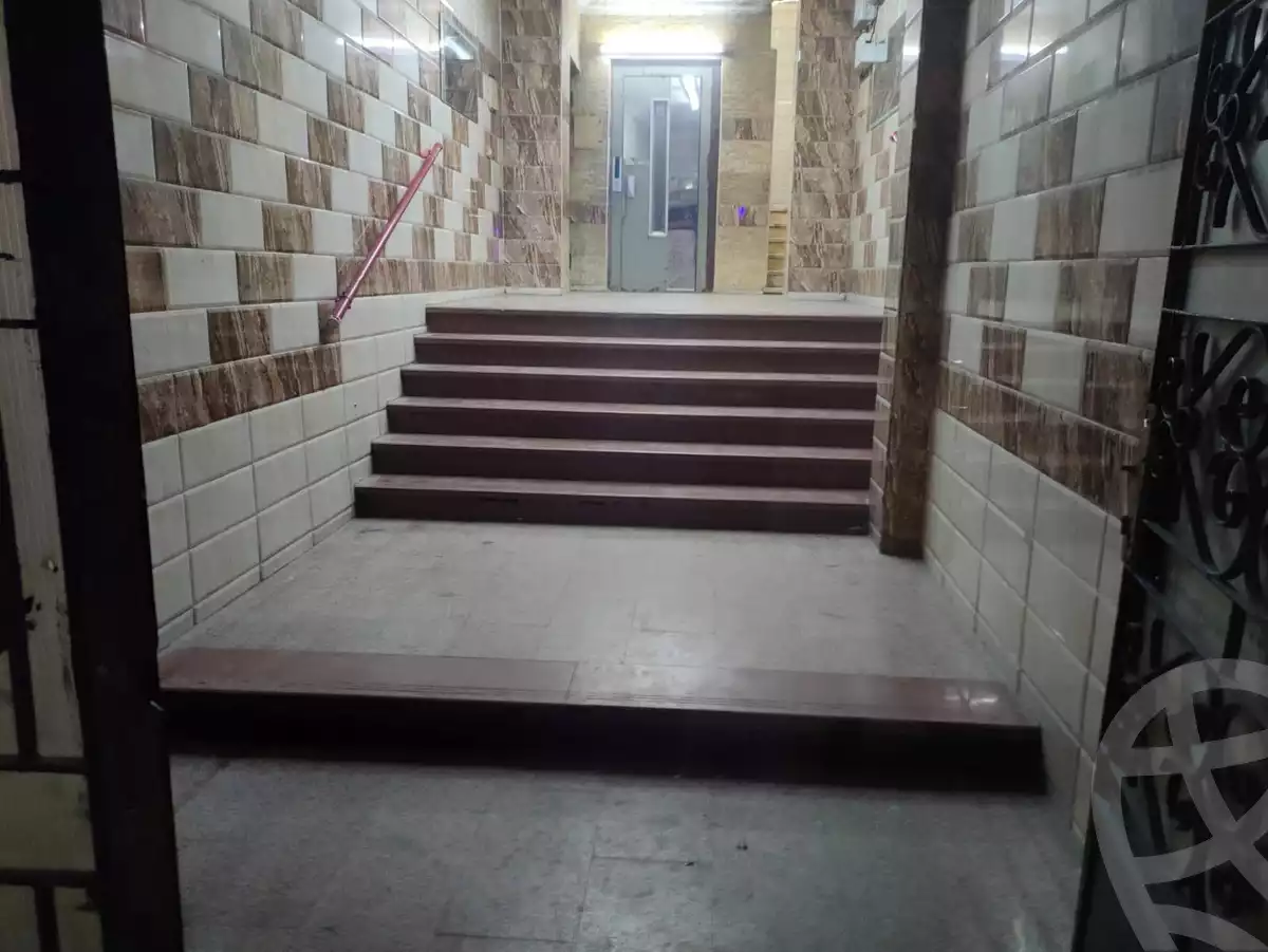 https://aqarmap.com.eg/en/listing/6017626-for-sale-cairo-helwan-mnshy-yn-hlwn-rael-st