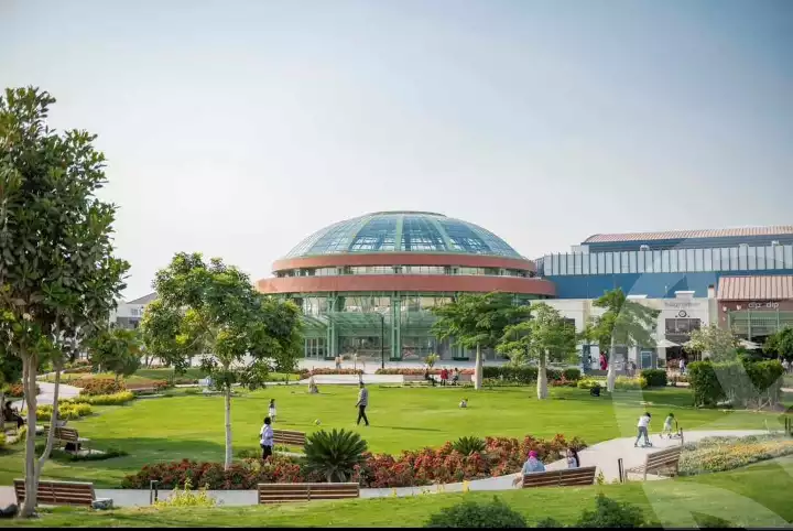 https://aqarmap.com.eg/ar/listing/6017725-for-sale-cairo-new-cairo-madinaty-open-air-mall