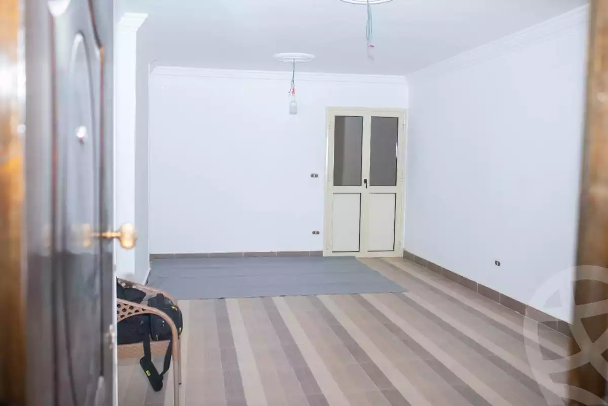 https://aqarmap.com.eg/ar/listing/6017780-for-rent-alexandria-ganaklis