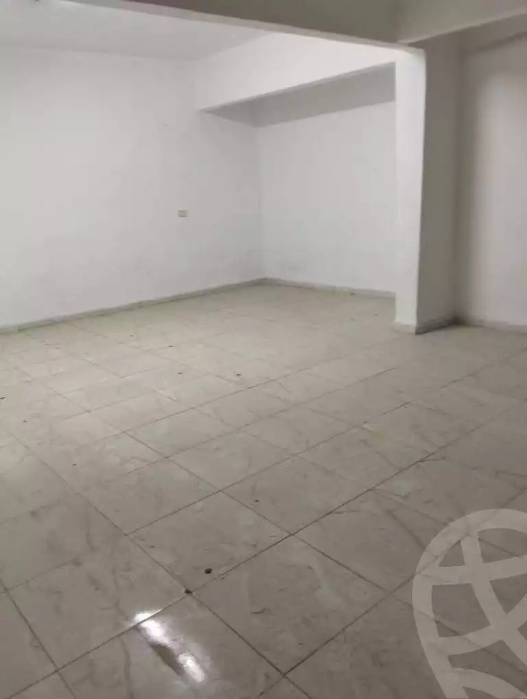 https://aqarmap.com.eg/ar/listing/6017832-for-rent-cairo-mokattam-lhdb-l-ly