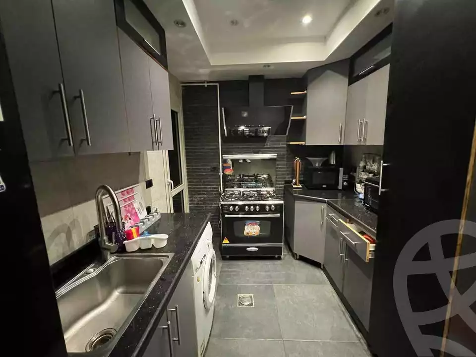 https://aqarmap.com.eg/ar/listing/6017964-for-sale-cairo-mokattam-el-hadabah-el-wosta-compounds-dyar-city-2