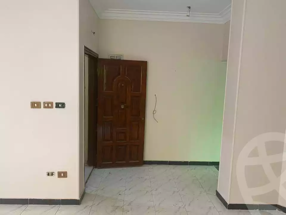 https://aqarmap.com.eg/en/listing/6018128-for-rent-cairo-mokattam-el-hadabah-el-wosta-el-mantaqa-el-khamsa