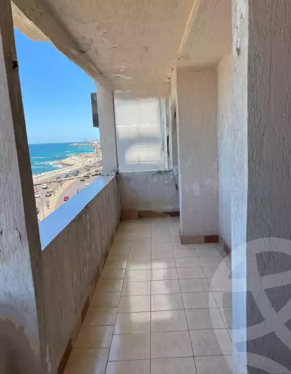 https://aqarmap.com.eg/en/listing/6018204-for-sale-alexandria-camp-cesar-el-gaish-rd