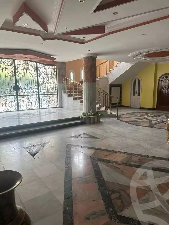 https://aqarmap.com.eg/en/listing/6018438-for-sale-cairo-mokattam-lhdb-l-ly-shr-17