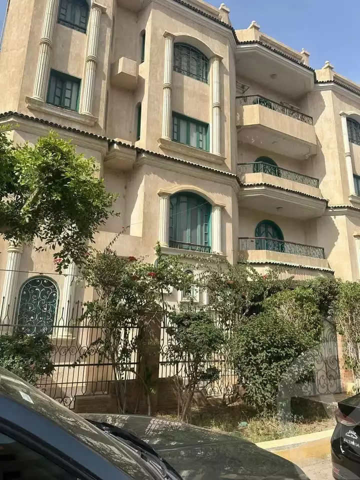 https://aqarmap.com.eg/en/listing/6019835-for-sale-cairo-mokattam-lhdb-l-ly-diplomats-neighborhood