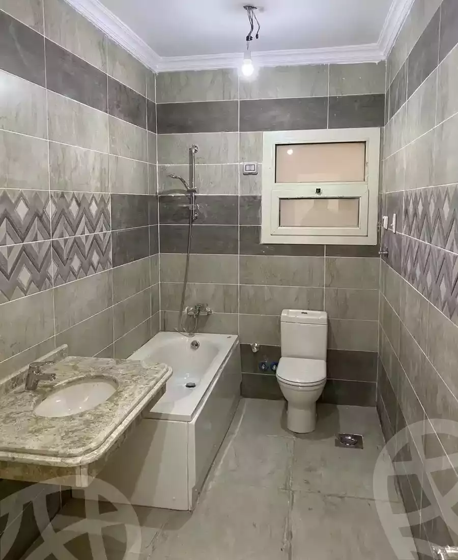 https://aqarmap.com.eg/en/listing/6016122-for-rent-cairo-new-administrative-capital-r3-d1