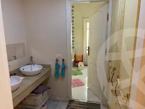 https://aqarmap.com.eg/en/listing/6020975-for-sale-cairo-new-cairo-el-ahyaa-second-neighborhood-street-66