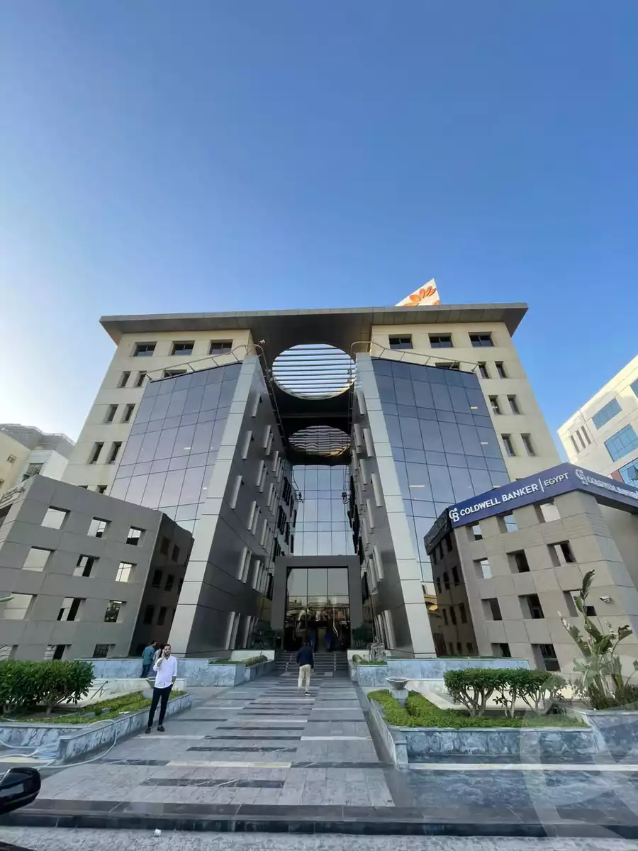 https://aqarmap.com.eg/en/listing/6021955-for-rent-cairo-new-cairo-90th-street-south-teseen-st