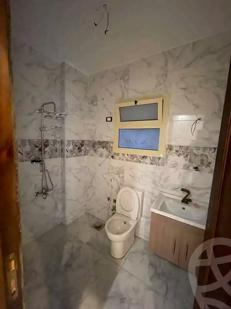 https://aqarmap.com.eg/en/listing/6022288-for-sale-alexandria-l-jmy-lbytsh-bianchiii-el-bashwat-st