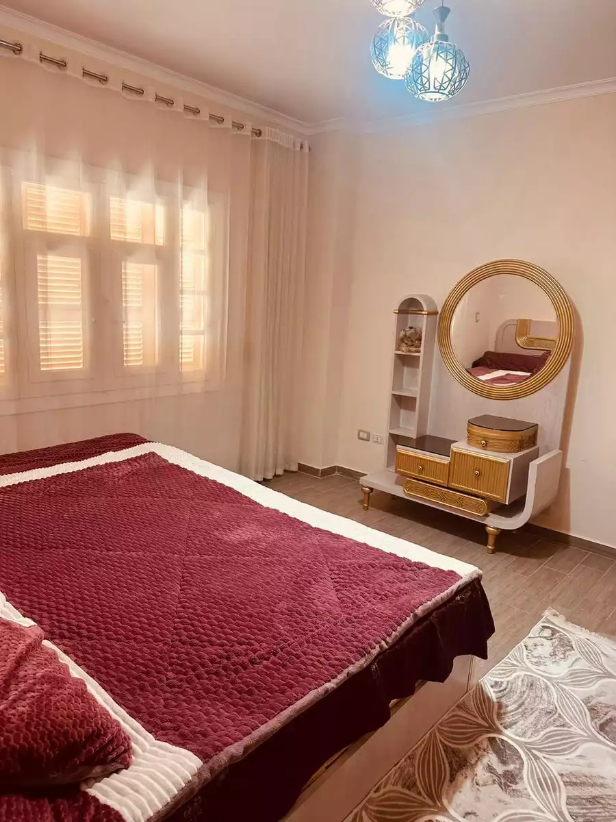https://aqarmap.com.eg/en/listing/6023114-for-rent-cairo-el-sheikh-zayed-city-compounds-el-khamayel