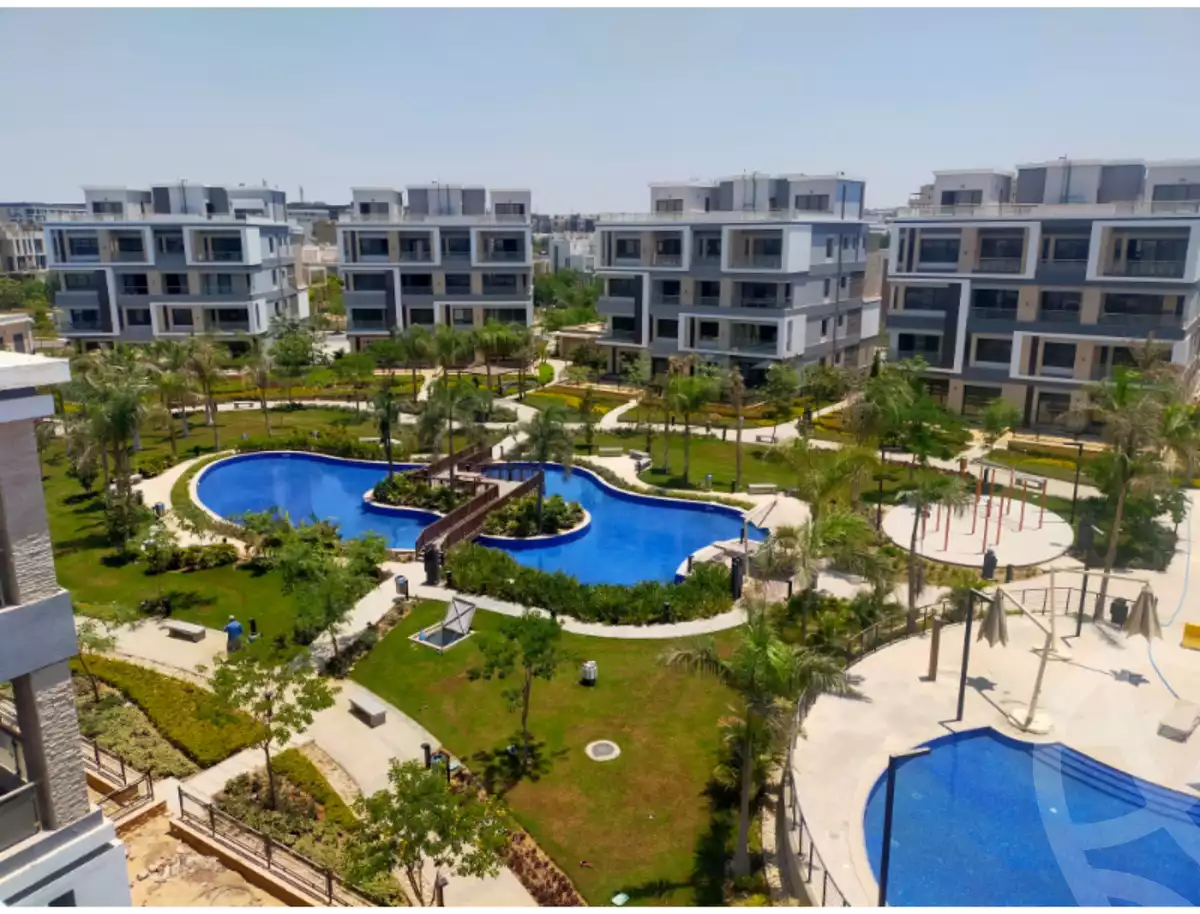 https://aqarmap.com.eg/ar/listing/6023458-for-sale-cairo-el-sheikh-zayed-city-compounds-kmbwnd-wn-16-swdyk