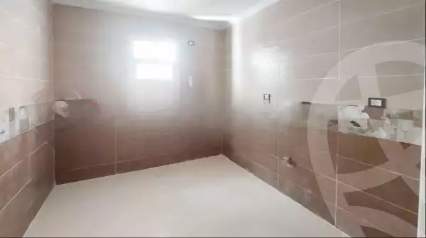 https://aqarmap.com.eg/ar/listing/6024702-for-sale-alexandria-camp-cesar-abd-el-moneim-sanad-st