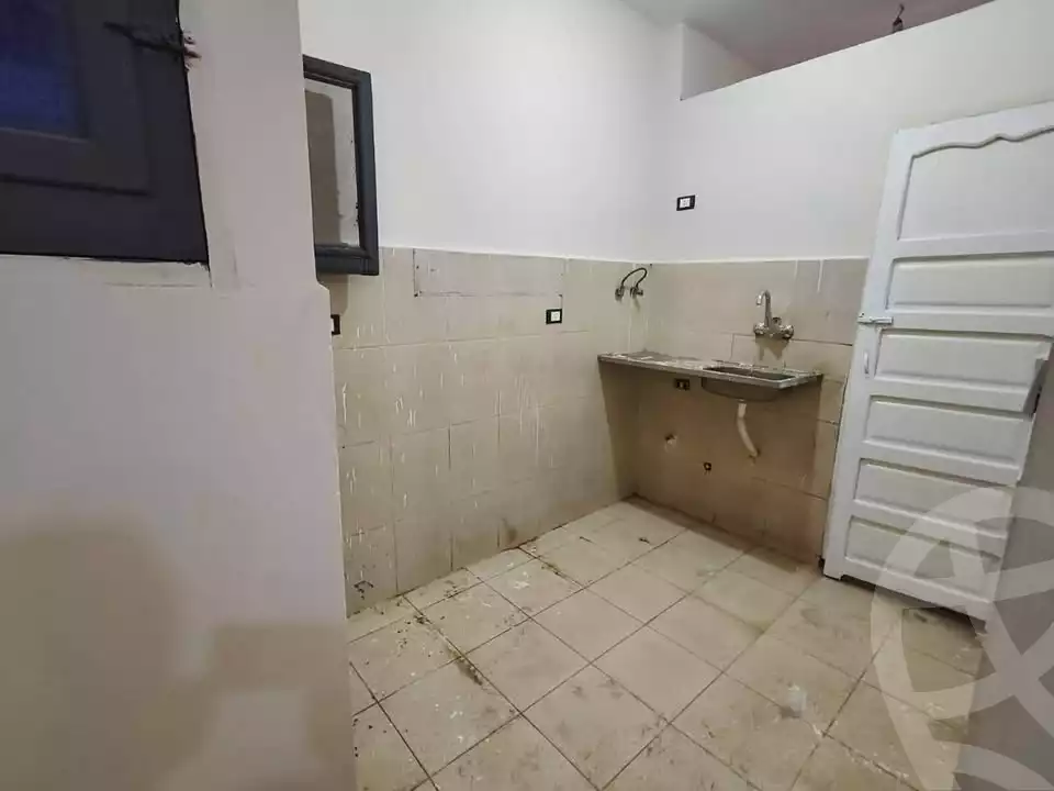 https://aqarmap.com.eg/en/listing/6024808-for-sale-qalyubia-shubra-el-khaima-om-bayoumi