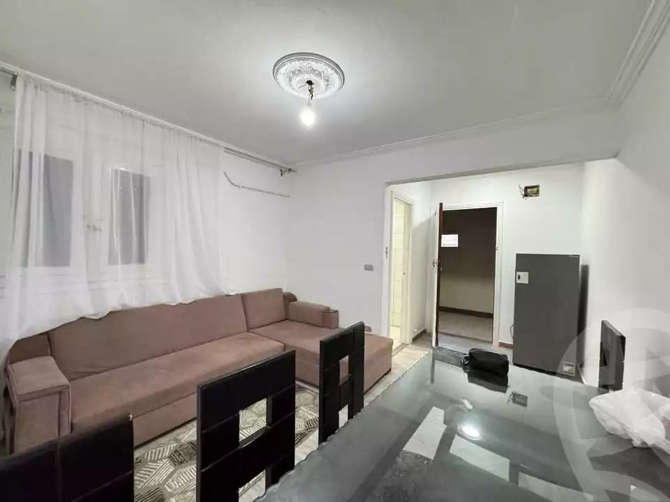 https://aqarmap.com.eg/en/listing/6024956-for-rent-alexandria-zezenia-ibrahim-el-attar-st