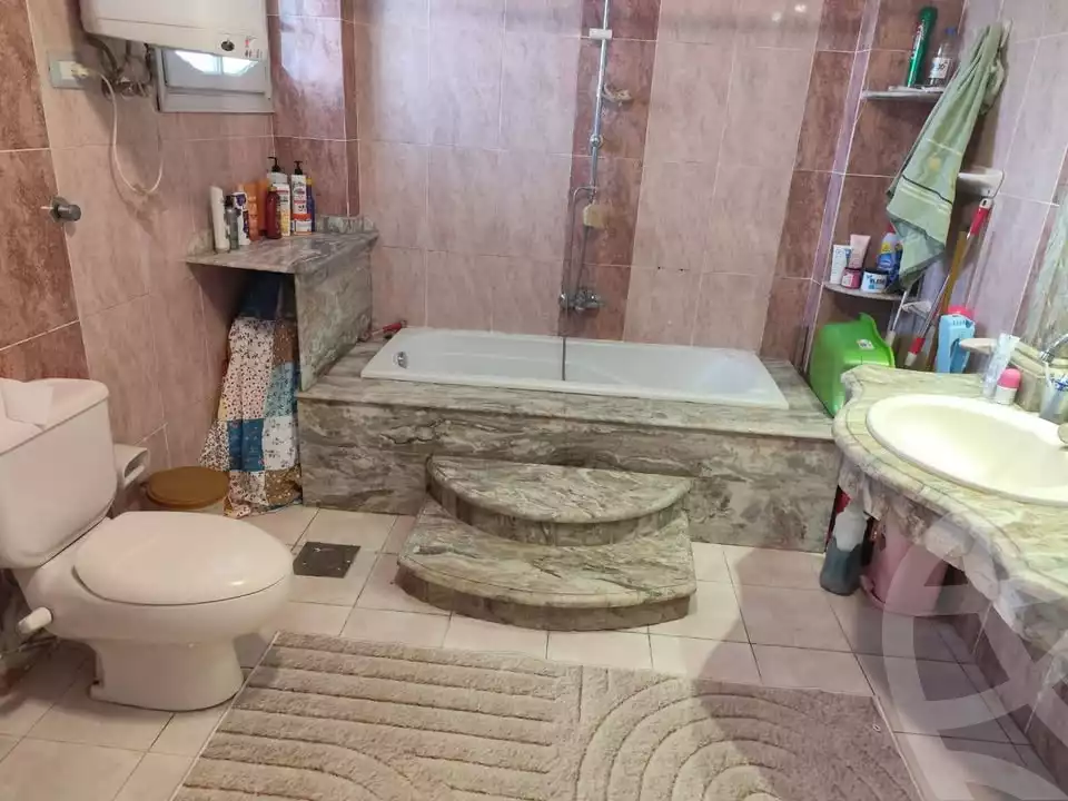 https://aqarmap.com.eg/en/listing/6025005-for-sale-alexandria-bakoos