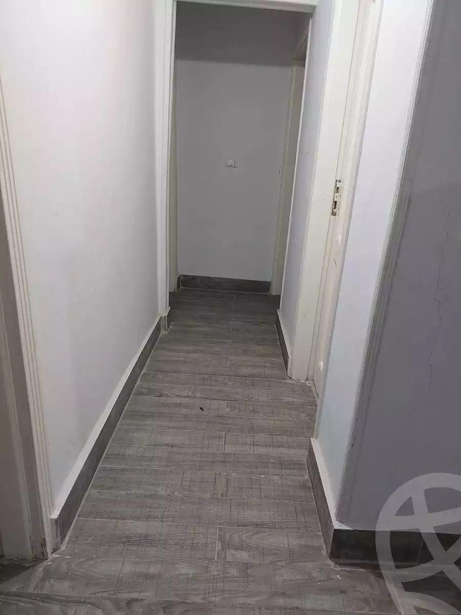 https://aqarmap.com.eg/ar/listing/6025275-for-sale-cairo-15th-of-may-mjwr-5