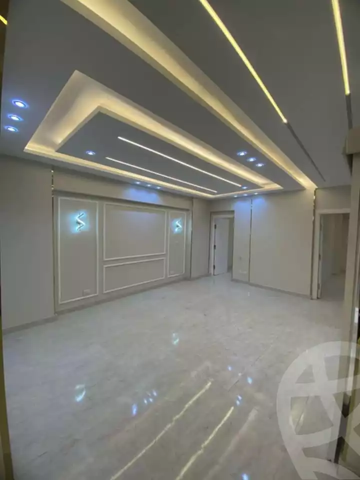 https://aqarmap.com.eg/ar/listing/6025683-for-sale-alexandria-saba-basha-mansoura-st