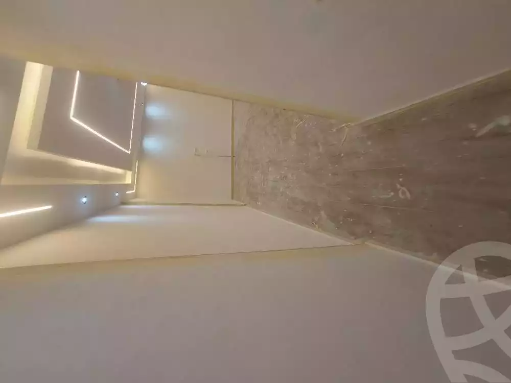 https://aqarmap.com.eg/en/listing/6026352-for-rent-cairo-helwan-hadayek-helwan-el-eshrein-st