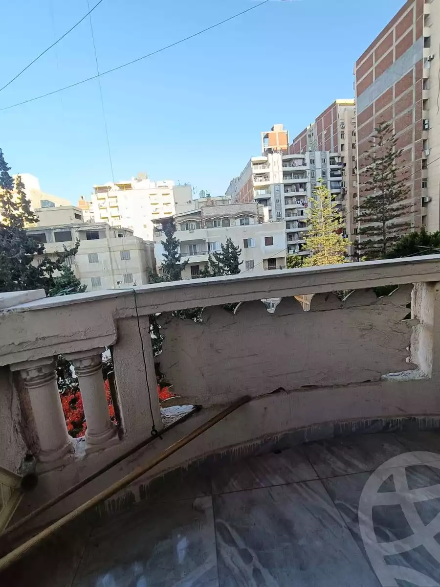 https://aqarmap.com.eg/en/listing/6026626-for-sale-alexandria-l-jmy-lbytsh-bianchiii