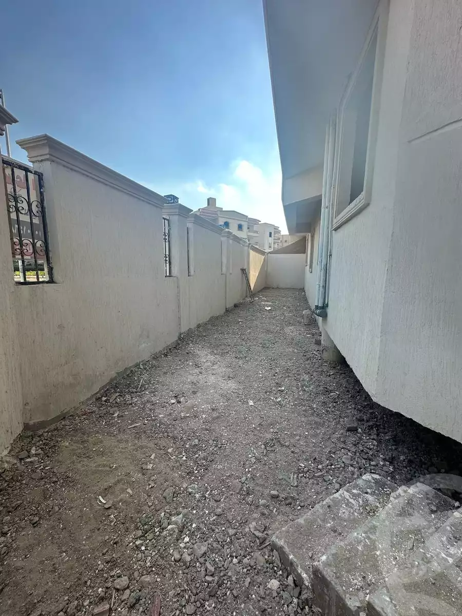 https://aqarmap.com.eg/en/listing/6026988-for-sale-cairo-el-shorouk-lmntq-lthmn-neighbourhood-1